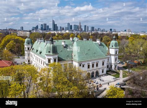 Ujazdow Castle Centre For Contemporary Art In Agrykola Park In Warsaw