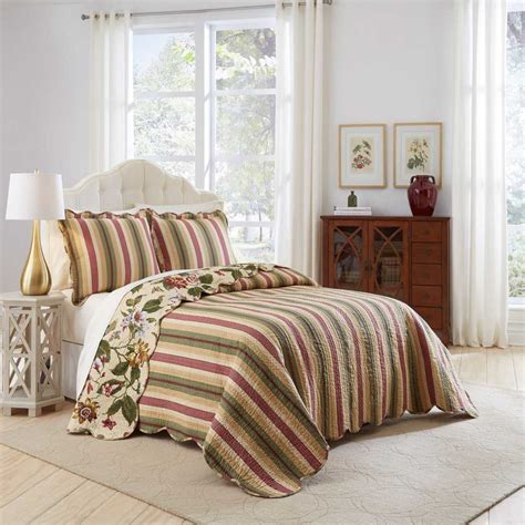 Oversized King Bedspreads +FREE Shipping | Diamond Home