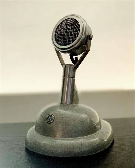 Shure D Crystal Microphone Mid S