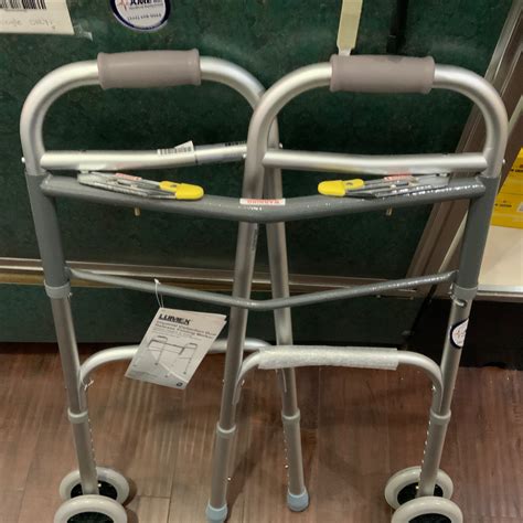 Bariatric Front Wheel Walker Ame4retail