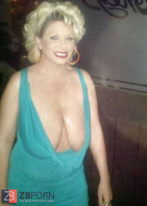 Topless ZB Porn