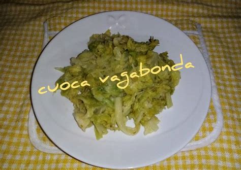 Ricetta Verza In Padella Di Cuocavagabonda Cookpad