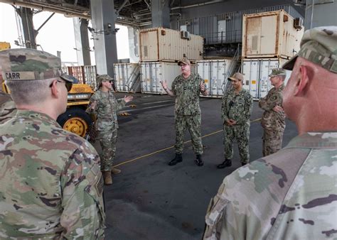 Dvids Images Uss Hershel Woody Williams Esb Hosts Commander