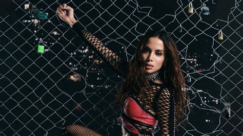 Anitta lança Funk Generation e comenta