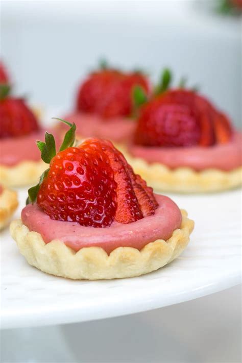 Mini Strawberry Tarts Recipe Nourish And Nestle