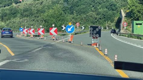 Liguria La Regione Sui Disagi Delle Autostrade Il Cantiere Nel