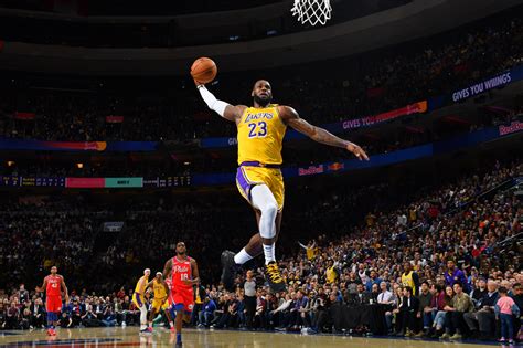 LeBron Day 19-20 Photo Gallery | NBA.com