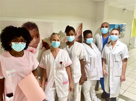 Un Service De Maternité Aux Petits Soins Au Chbt à Basse Terre