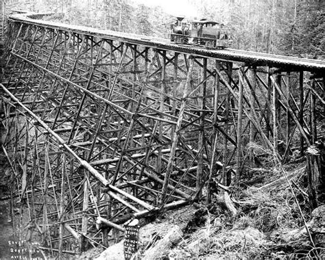 Timber Trestles: Incredible Vintage Photos of Timber Railroad Bridges ...