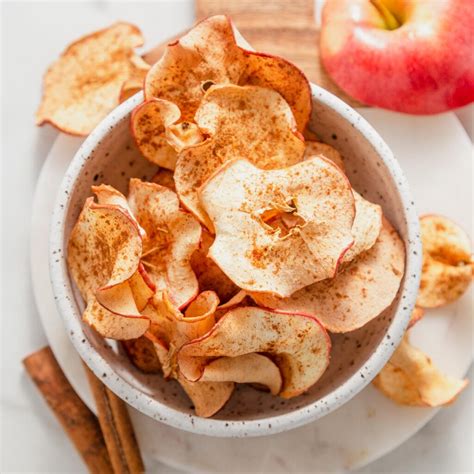 Crispy Air Fryer Apple Chips 15 Minutes