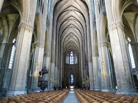 The Road Goes Ever On: Reims Cathedral, Architecture