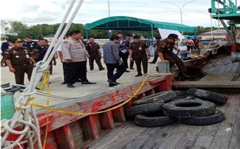 Tiga Kapal Asing Dimusnahkan Kejari Langsa