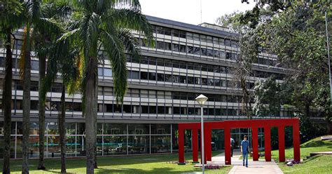 Duas Instituições Brasileiras Que Produzem Conhecimento Científico