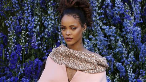 Rihanna glimpse in 'Valerian' wows Comic-Con crowd