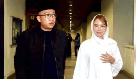 Nedim Sah Bercerai Nora Danish Kini Janda Mykmu Net