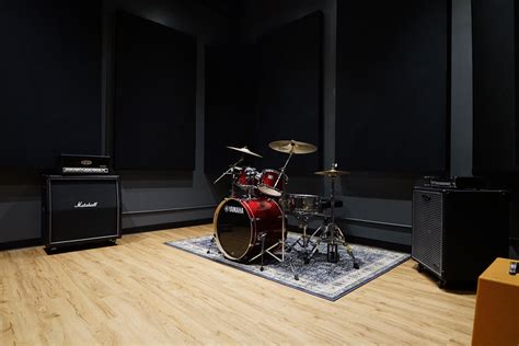 Hourly Rehearsal Studios | Fort Knox Studios | Chicago