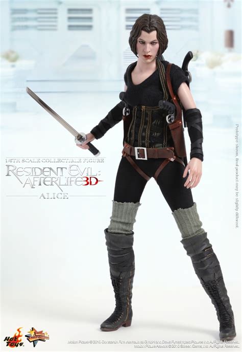 Hot Toys Alice From Resident Evil Afterlife Resident Evil Resident Evil Movie Hot Toys