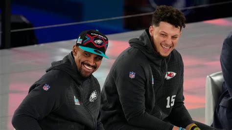 Patrick Mahomes vs. Jalen Hurts, Andy Reid, Kelce brothers: Super Bowl