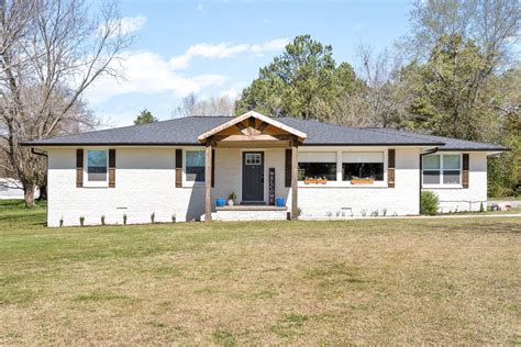 2549 Woodlawn Rd Woodlawn Tn 37191 Mls Rtc2622142