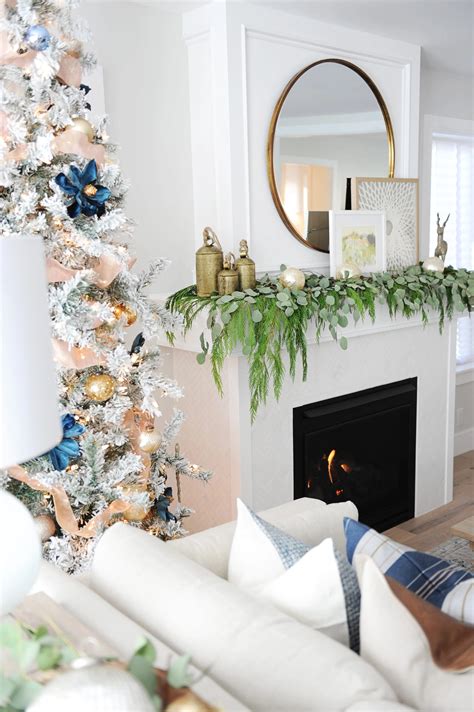 31 Dazzling Christmas Living Room Decor Ideas - Pink Peppermint Design