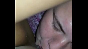 Cali comiendo el coño de Wren XVIDEOS