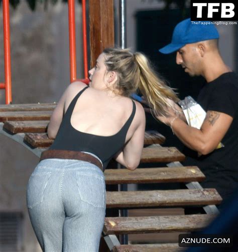 Amber Heard Sexy Seen Showing Off Her Hot Ass Wearing Jeans In Palma De Mallorca AZNude