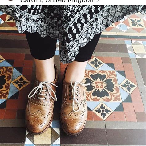 📷 Jenlouiseflorence Rose Brogues Grenson Womens Oxfords Girl