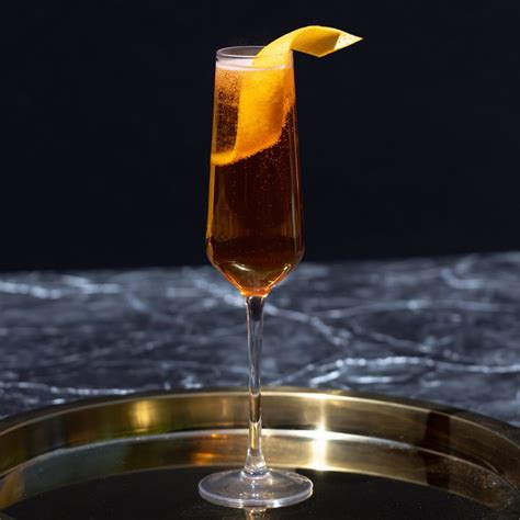 The Best Champagne And Sparkling Wine Cocktails