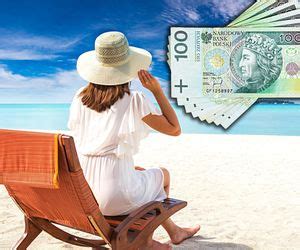 Wakacje w pełni Gorące laski w bikini prężą swoje ciała ZDJĘCIA Super Express wiadomości