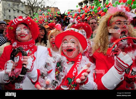 Germans celebrating carnival in Cologne Stock Photo - Alamy