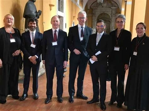 El Vaticano Recibe Por Primera Vez A La Comunidad Gay