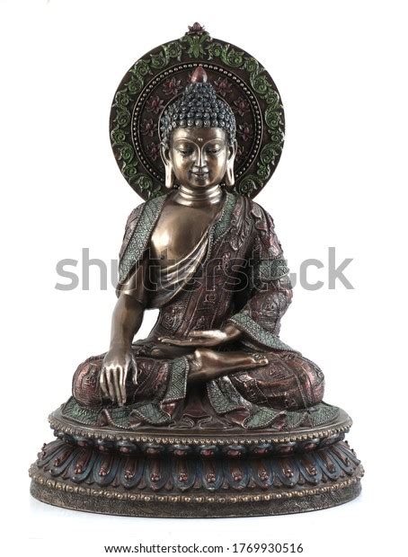 33,090 Bronze Buddha Statues Images, Stock Photos, 3D objects ...