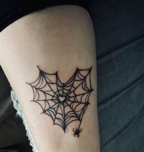 Spider Heart Tattoo | Sleeve tattoos, Emo tattoos, Inspirational tattoos