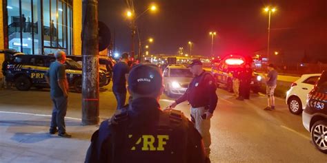 Prf Flagra Motoristas Embriagados Durante Blitz Em S O Jos Nd Mais