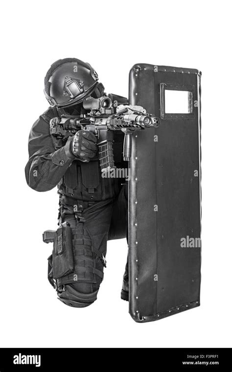 Swat Officer With Ballistic Shield Stock Photo Alamy