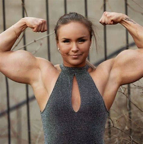 Too Hot To Handle Melinda Body EroFound