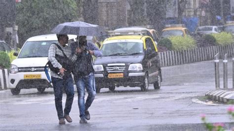 In Photos Mumbai Witnesses Rains After Brief Break From Heavy Downpour