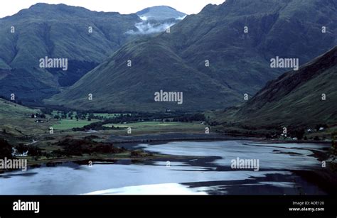 Loch Duich in Scottish Highlands Stock Photo - Alamy