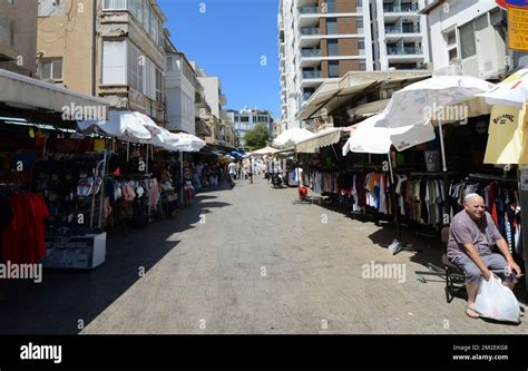 Bezalel Street Hi Res Stock Photography And Images Alamy