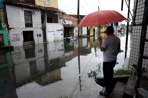 Ceará recebe alerta de chuvas intensas e ventos de até 100 km h em 123