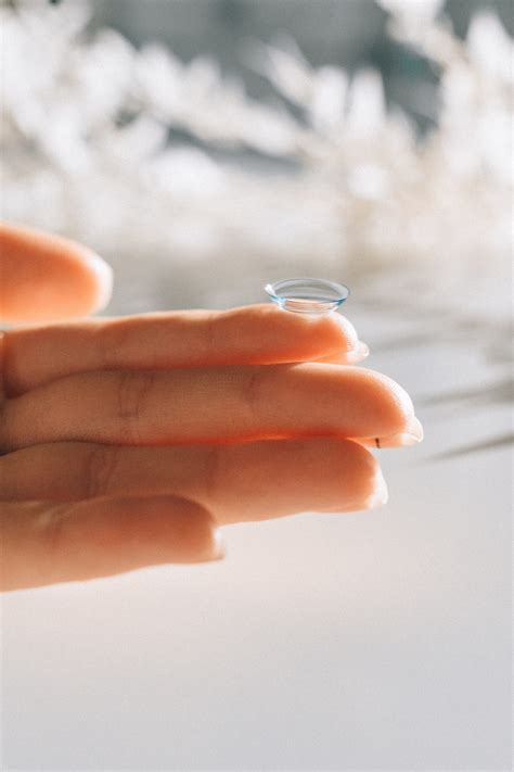 What are Disposable Contact Lenses? - Sippy Cup Mom