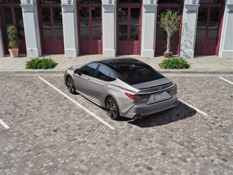 2025 Toyota Camry Goes All Hybrid With Awd Traction On Tap Wsav Tv