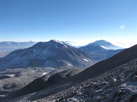 35 sensational photos of Ojos del Salado, Chile | BOOMSbeat