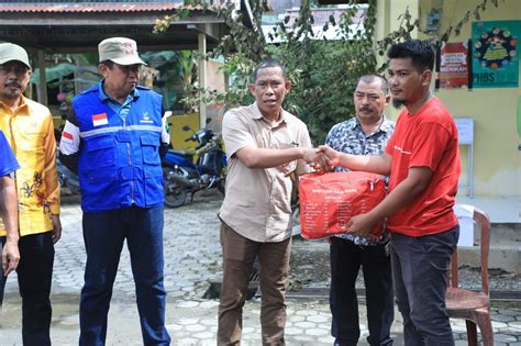 Respon Cepat Bupati Syarwani Berikan Bantuan Ke Korban Kebakaran