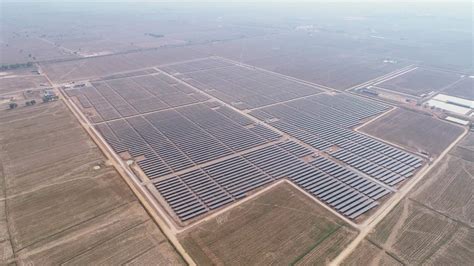 Thailands B Grimm Power Receives Award For Cambodian Solar Farm