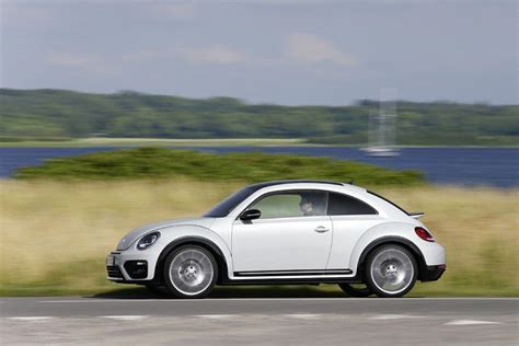 Volkswagen Beetle A5 Facelift 2016 1 2 TSI 105 Hp BMT