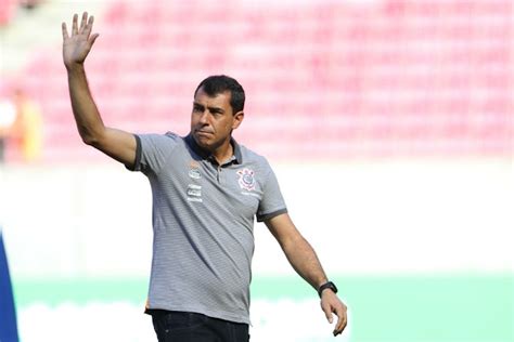 Corinthians Anuncia Sa Da De F Bio Carille Para O Al Wehda Osmar Loss