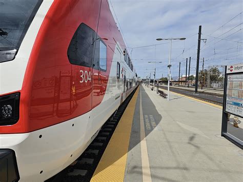 Caltrain KISS EMU's coupled and sitting pretty in San Jose Diridon