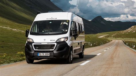 Sunlight Cliff Y Campers Con Base Peugeot Desde Euros