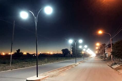 Habilitaron la nueva iluminación de la avenida Río Negro en Huergo